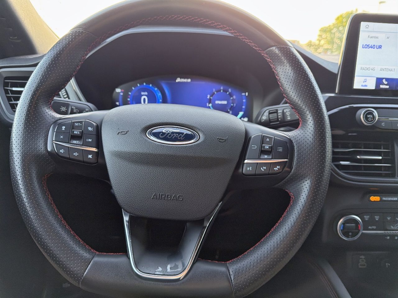 Ford Kuga ST-Line X 1.5T EcoBoost 110kW (150CV) - Foto 26