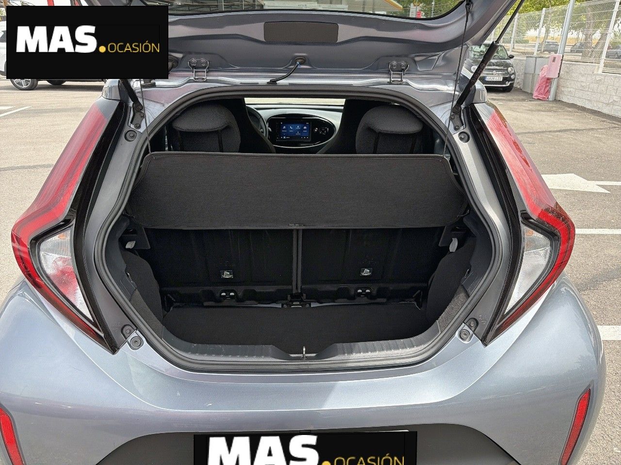 Toyota Aygo X Cross 1.0 VVT-I 72CV Like - Foto 7