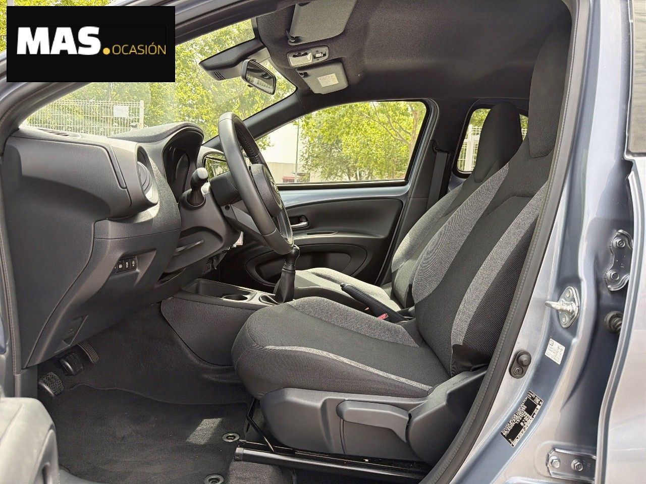 Toyota Aygo X Cross 1.0 VVT-I 72CV Like - Foto 10