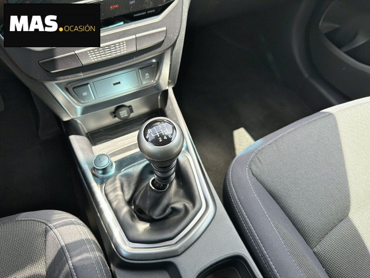 SsangYong Tivoli G15T LP Urban Plus - Foto 24