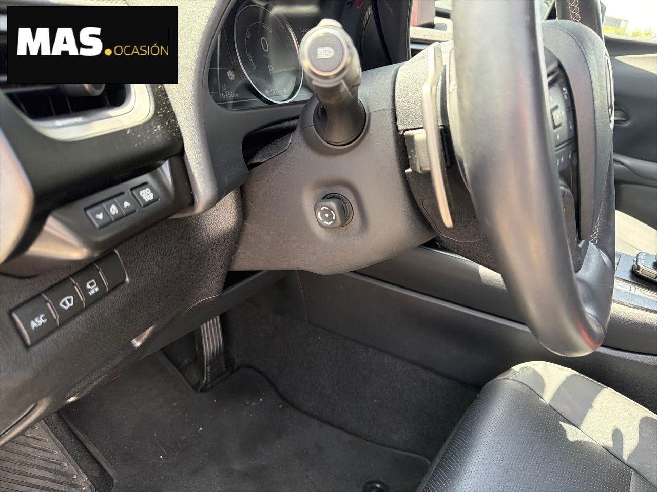Lexus UX 300e Luxury - Foto 22