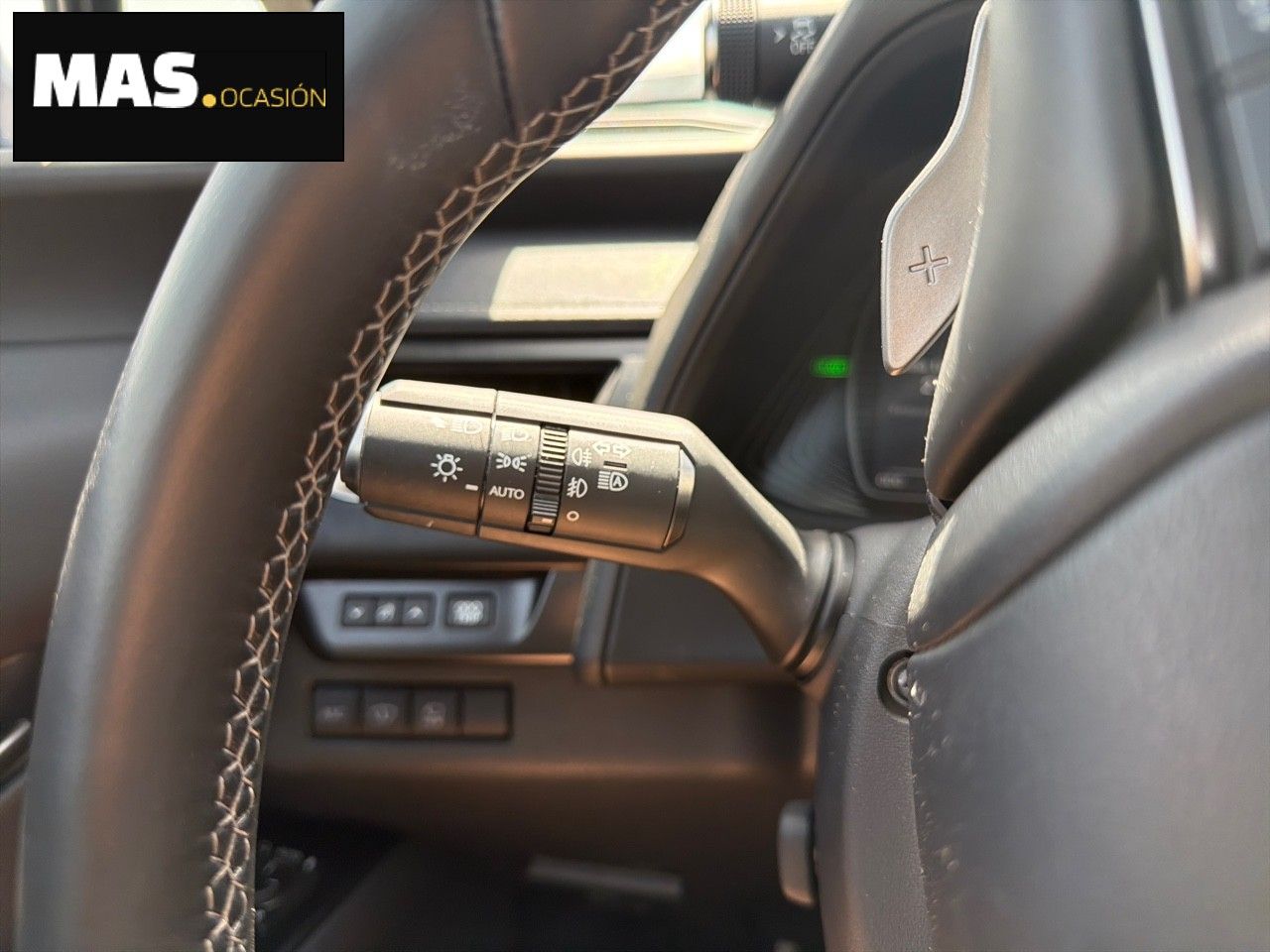 Lexus UX 300e Luxury - Foto 26