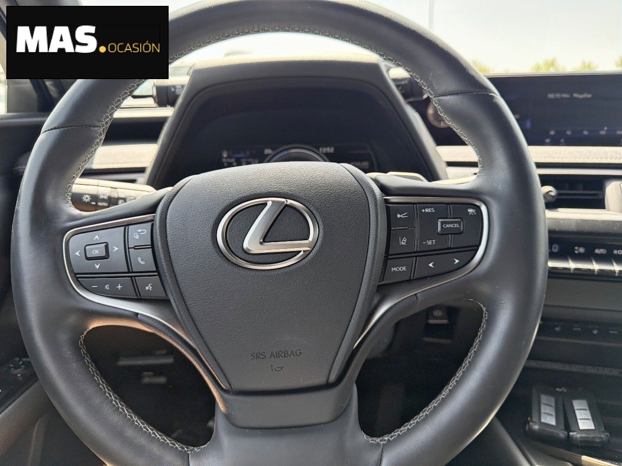 Lexus UX 300e Luxury - Foto 23