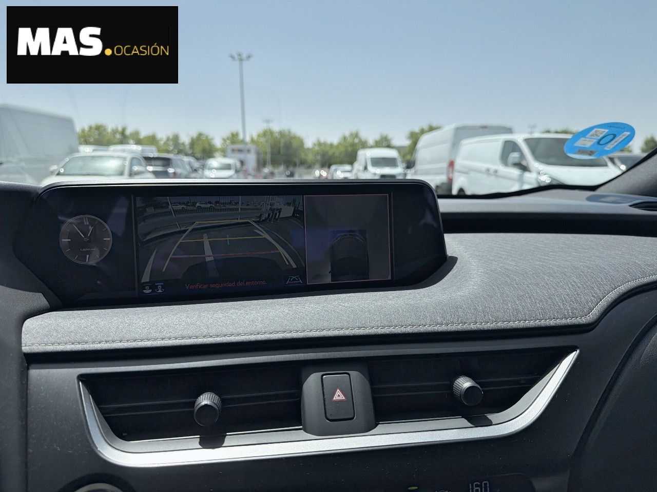 Lexus UX 300e Luxury - Foto 36