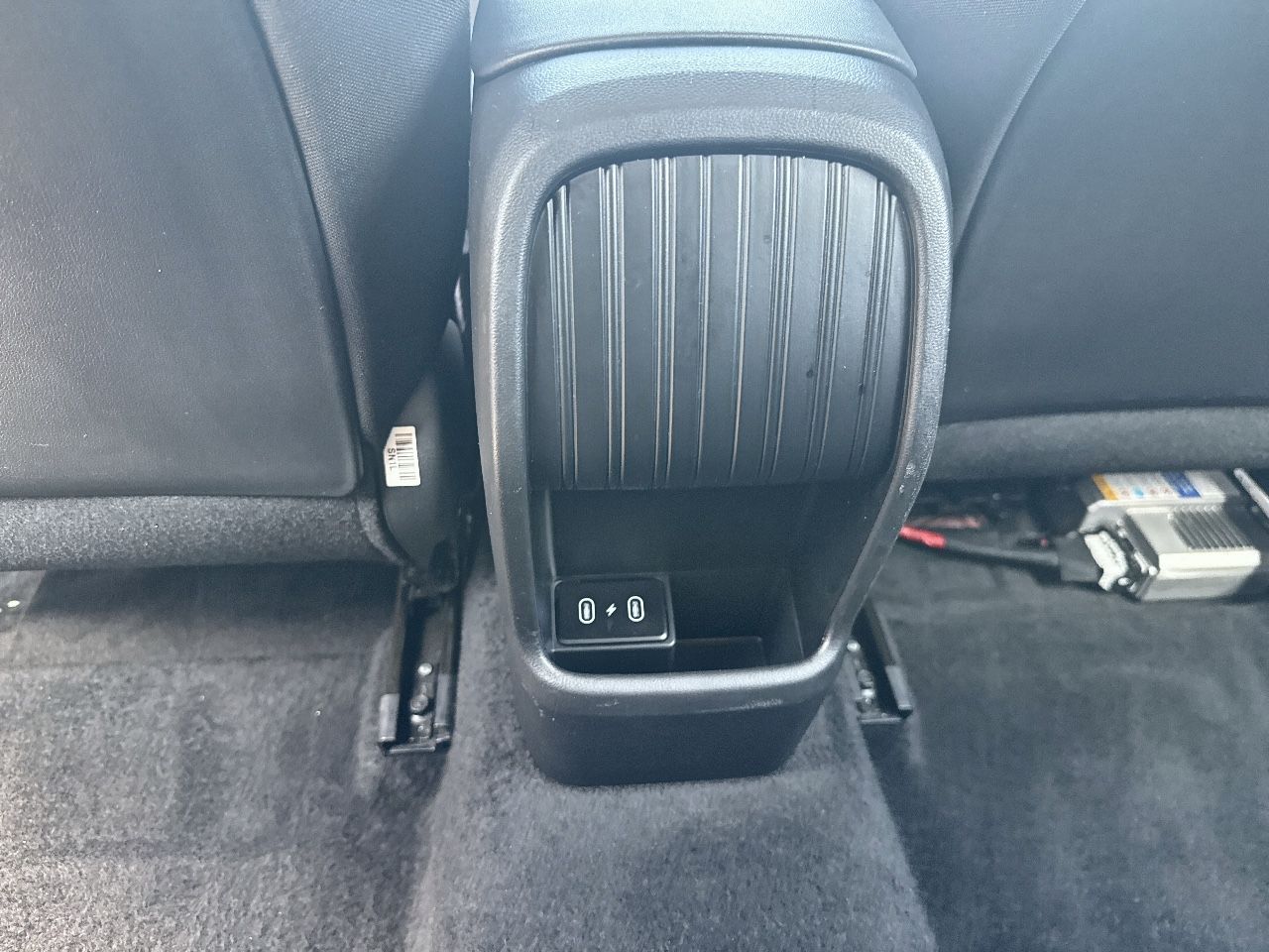 Hyundai Kona 1.0T 100CV Maxx - Foto 35