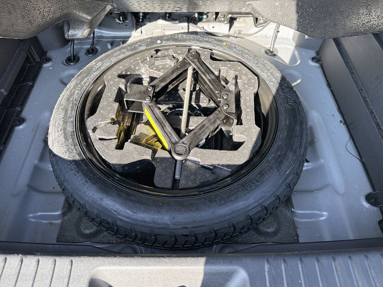 Omoda 5 MY25 - Premium 1.6 TGDI 108kW (145cv) - Foto 18