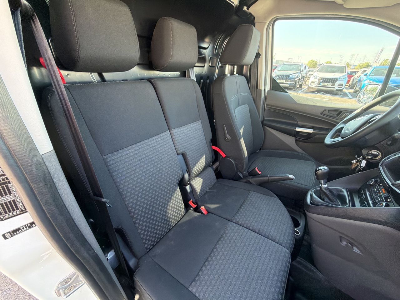 Ford Transit Connect 1.5 - Foto 11