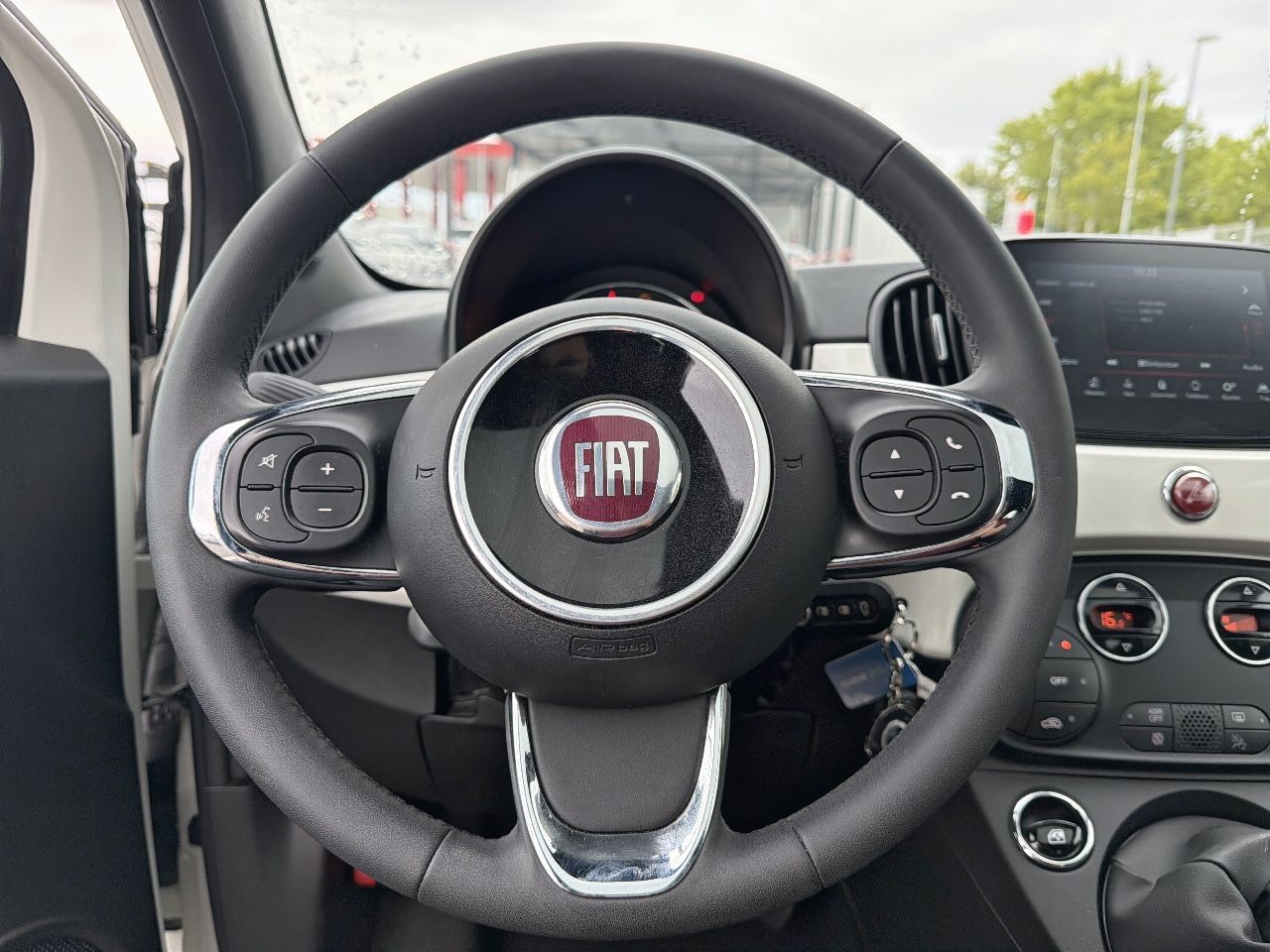 Fiat 500 Dolcevita 1.0 Hybrid 51KW (70 CV) - Foto 17