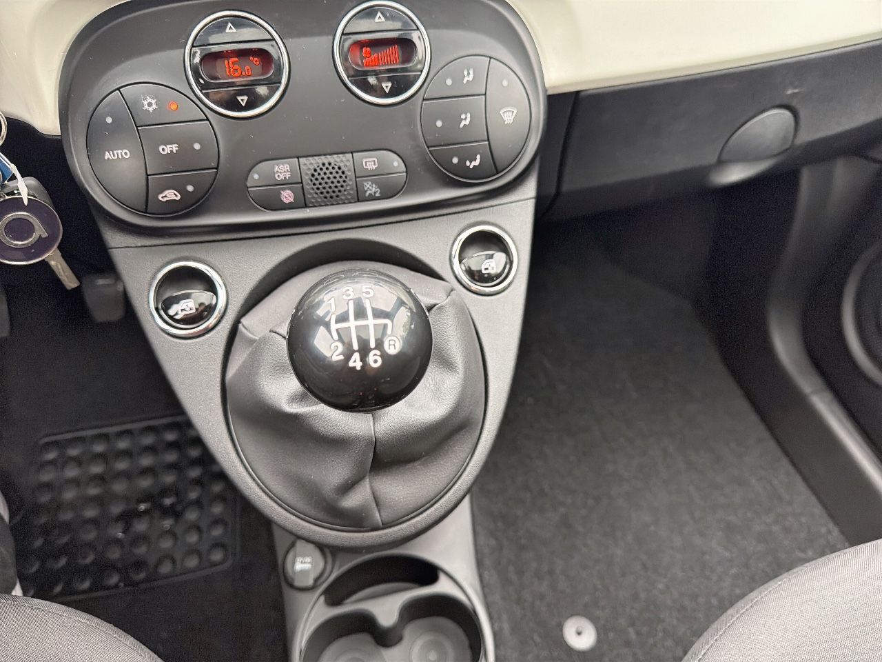 Fiat 500 Dolcevita 1.0 Hybrid 51KW (70 CV) - Foto 24