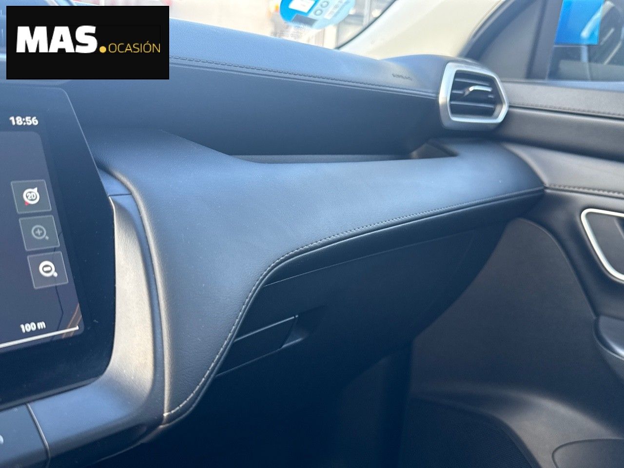 MG ZS Hybrid+ Luxury - Foto 26