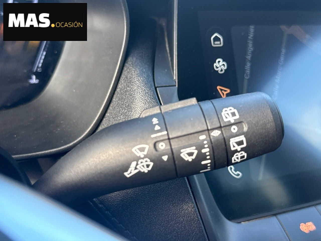 MG ZS Hybrid+ Luxury - Foto 21