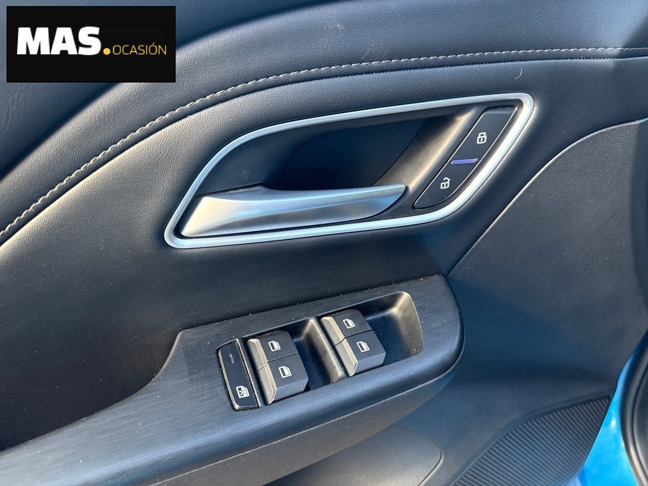 MG ZS Hybrid+ Luxury - Foto 13
