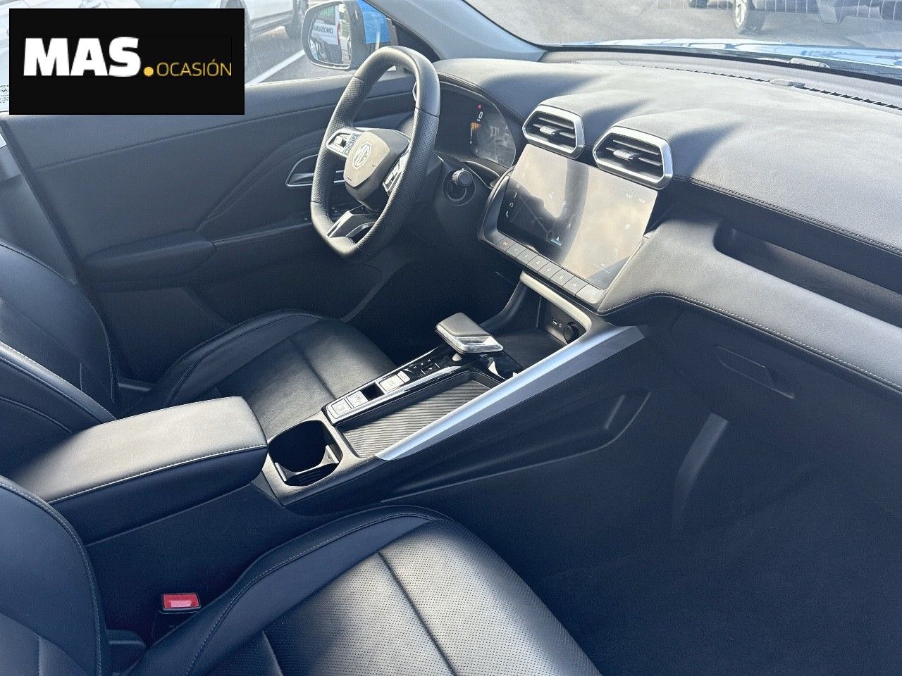 MG ZS Hybrid+ Luxury - Foto 30