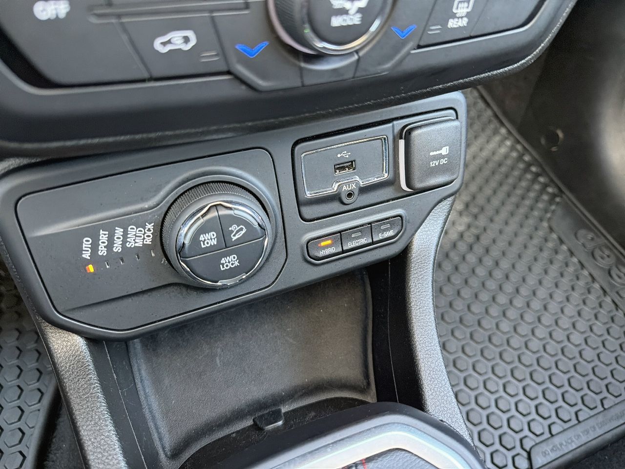 Jeep Renegade 4xe 1.3 PHEV 177 kW(240CV) Trailhawk AT - Foto 29