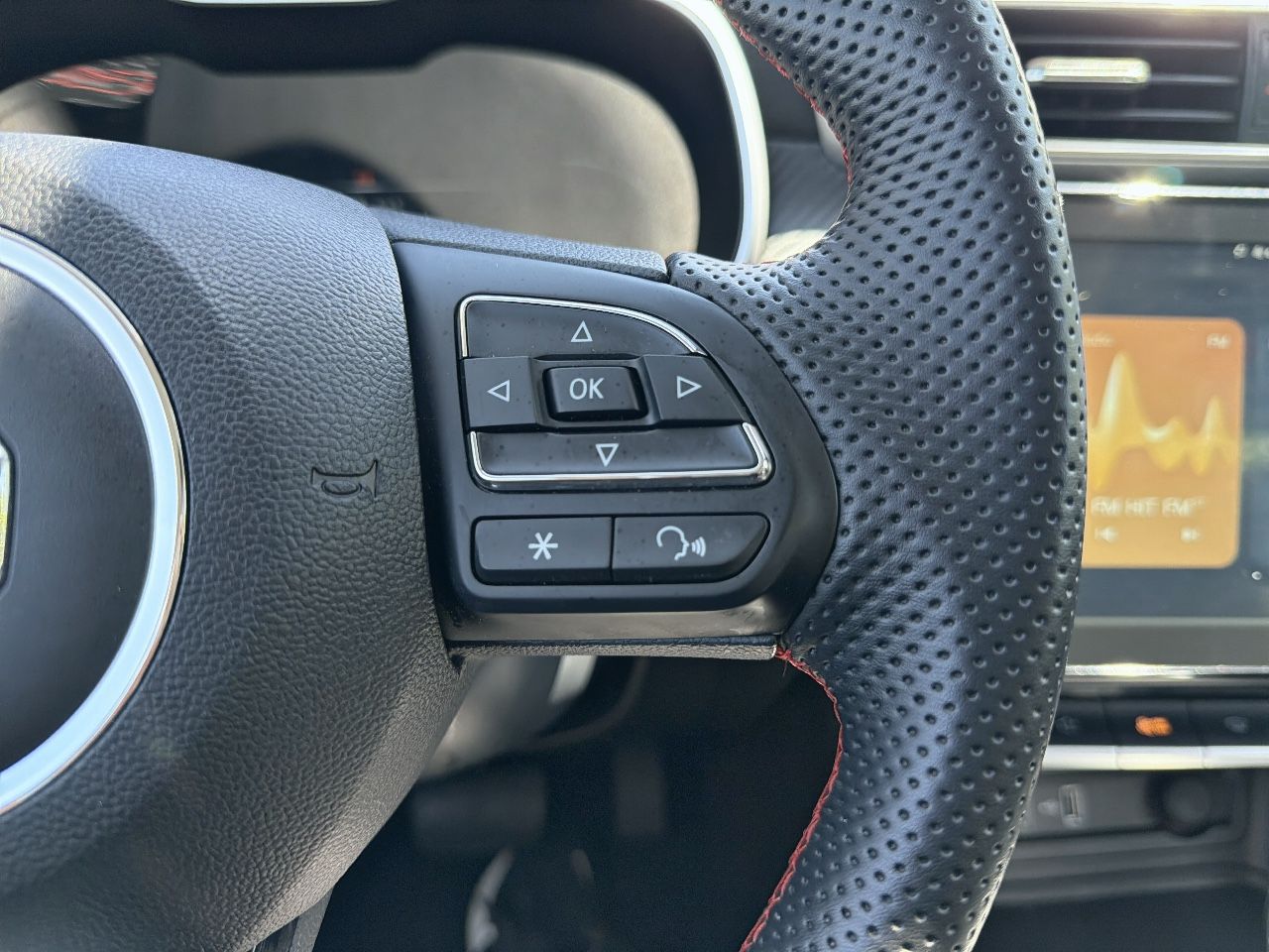 MG ZS 1.0T Luxury Auto - Foto 19