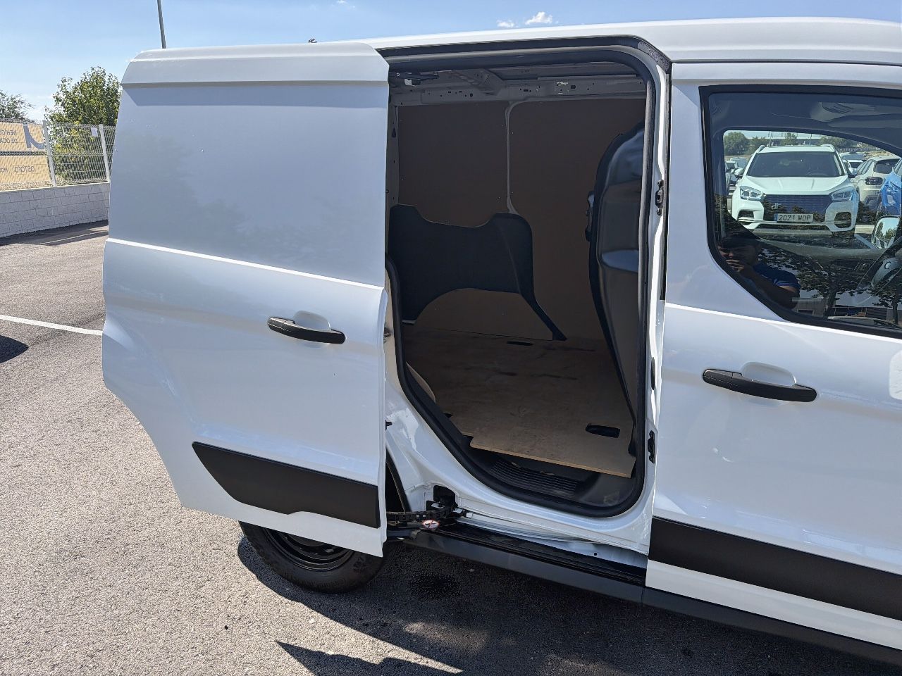 Ford Transit Connect FT200 L1 1.5 100CV - Foto 16