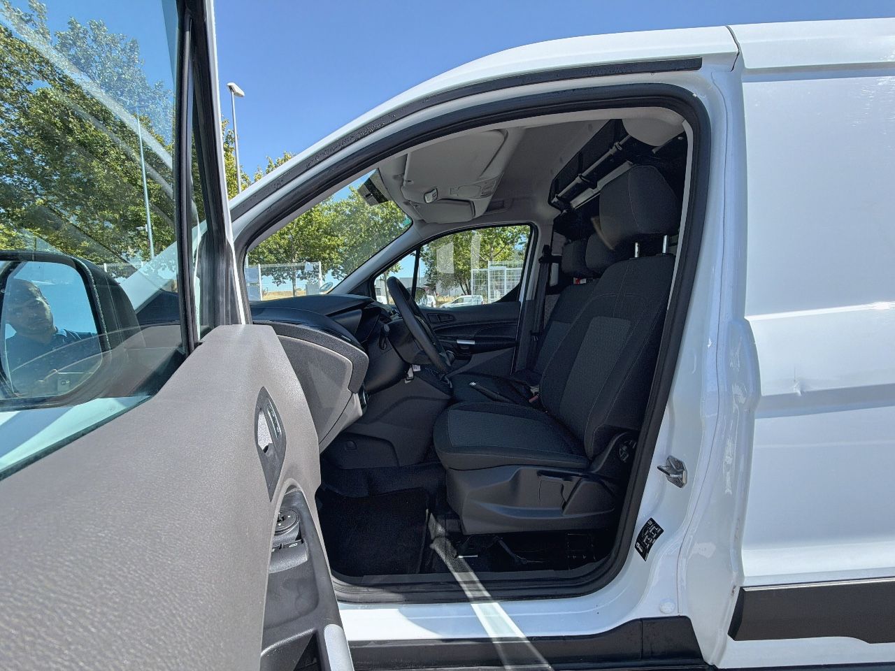 Ford Transit Connect FT200 L1 1.5 100CV - Foto 10
