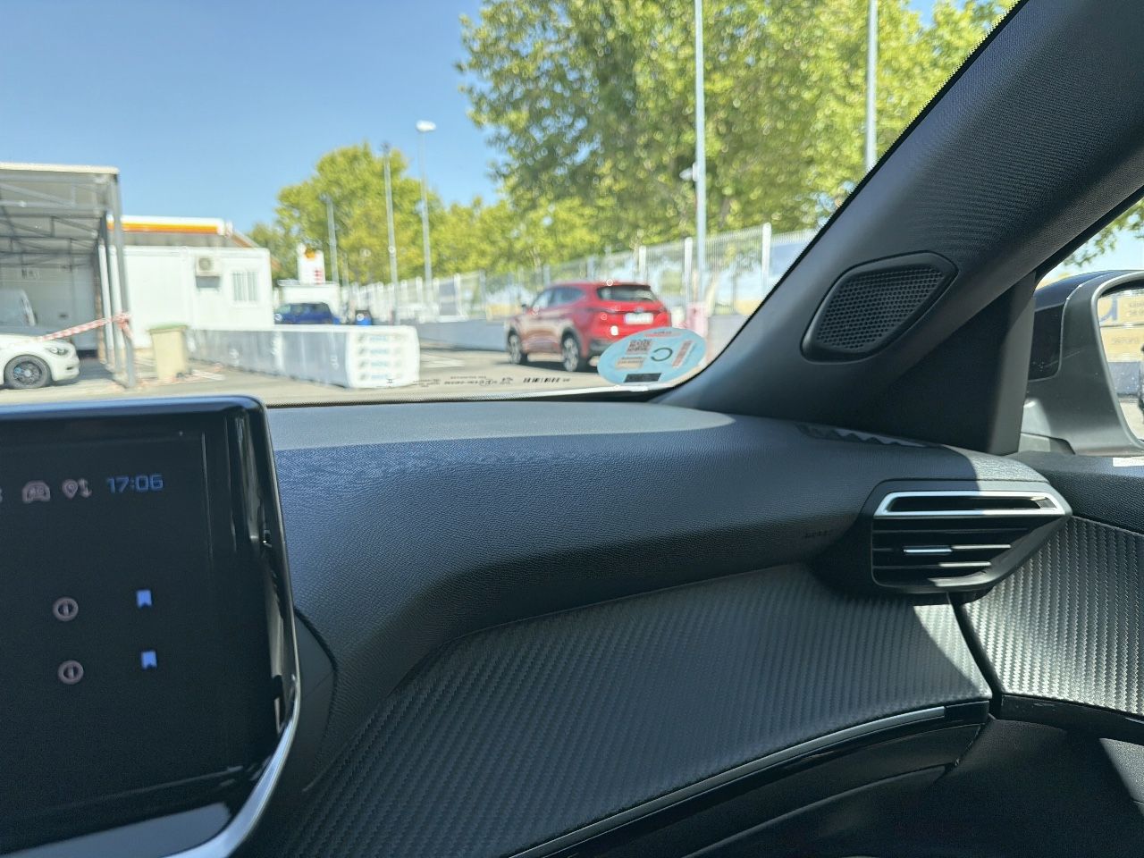Peugeot 2008 Allure Pack Puretech 100 S&S 6 Vel. MAN - Foto 33