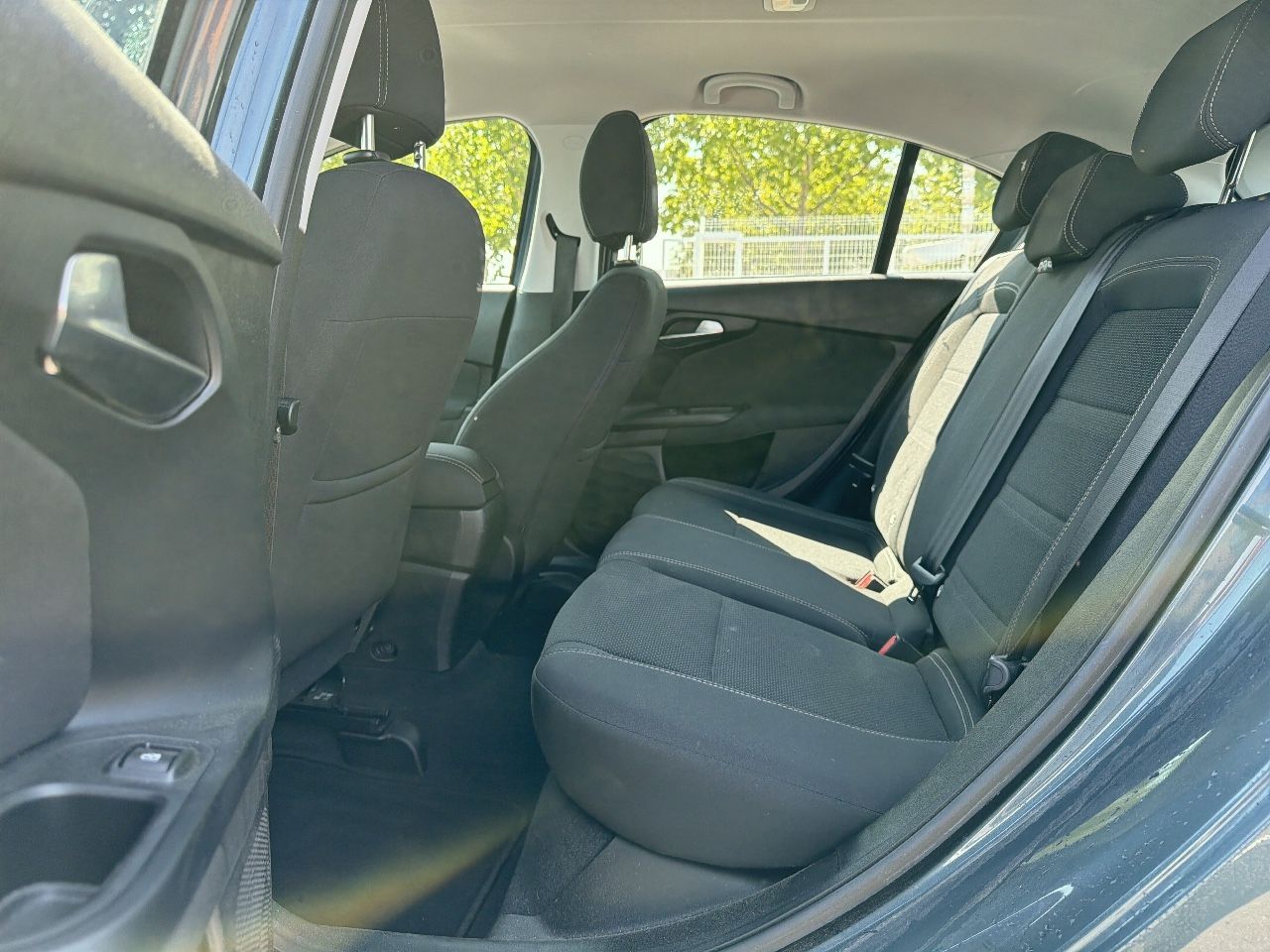 Fiat Tipo HB City Life 1.5 Hybrid 97kW (130CV) DCT - Foto 11