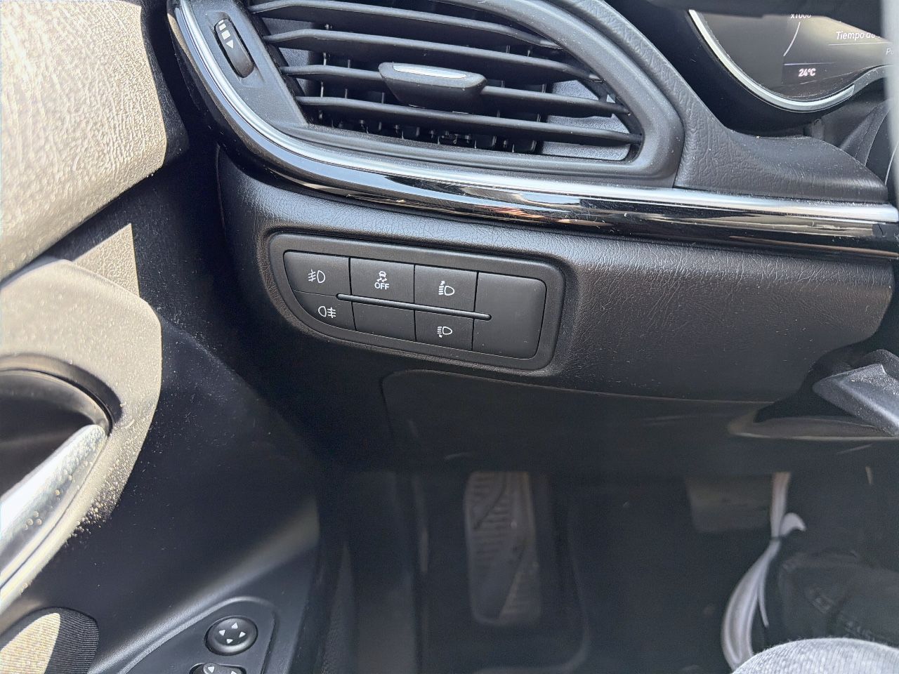 Fiat Tipo HB City Life 1.5 Hybrid 97kW (130CV) DCT - Foto 25