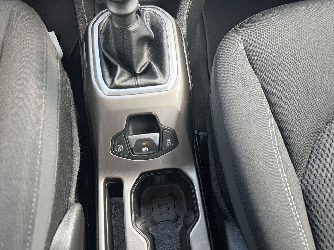 Jeep Renegade Limited 1.6 Mjet 95,6kW (130CV) 4x2 - Foto 23