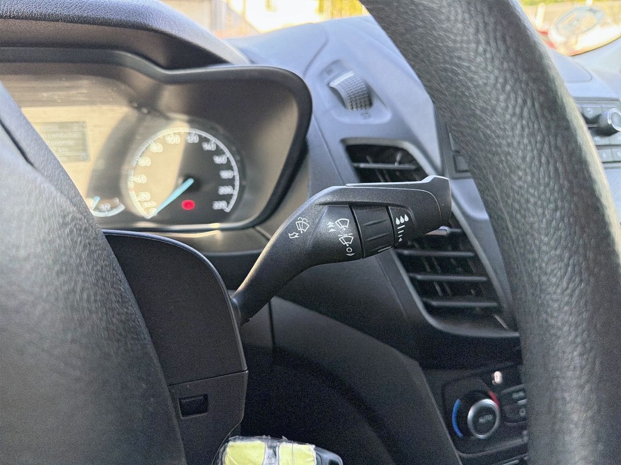 Ford Transit Connect FT210 L2 TREND 100CV - Foto 22
