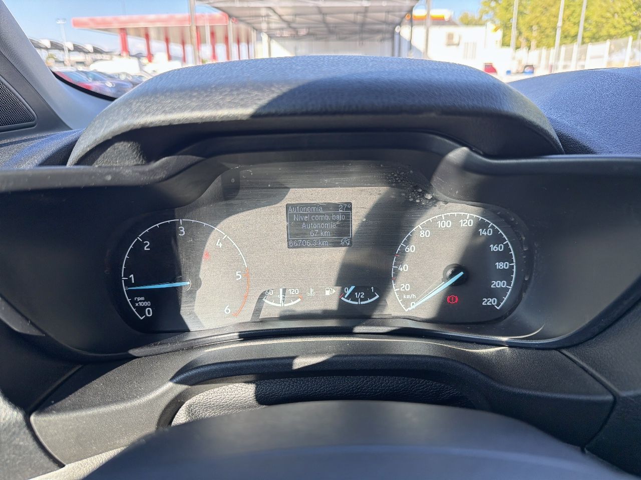 Ford Transit Connect FT210 L2 TREND 100CV - Foto 33