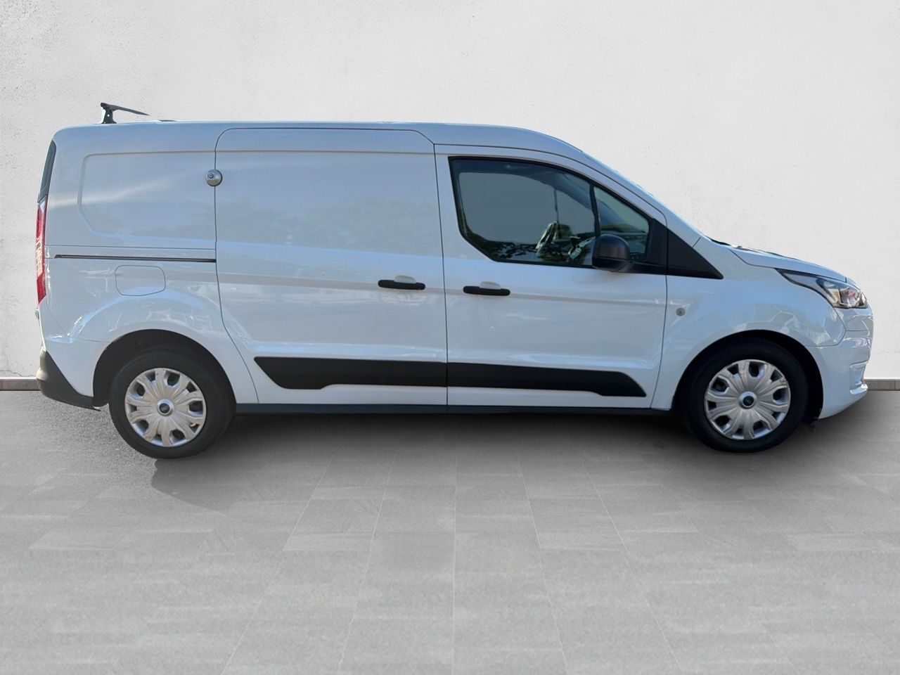 Ford Transit Connect FT210 L2 TREND 100CV - Foto 5