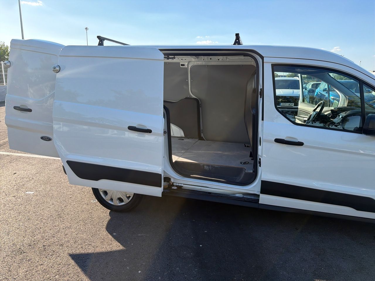 Ford Transit Connect FT210 L2 TREND 100CV - Foto 16