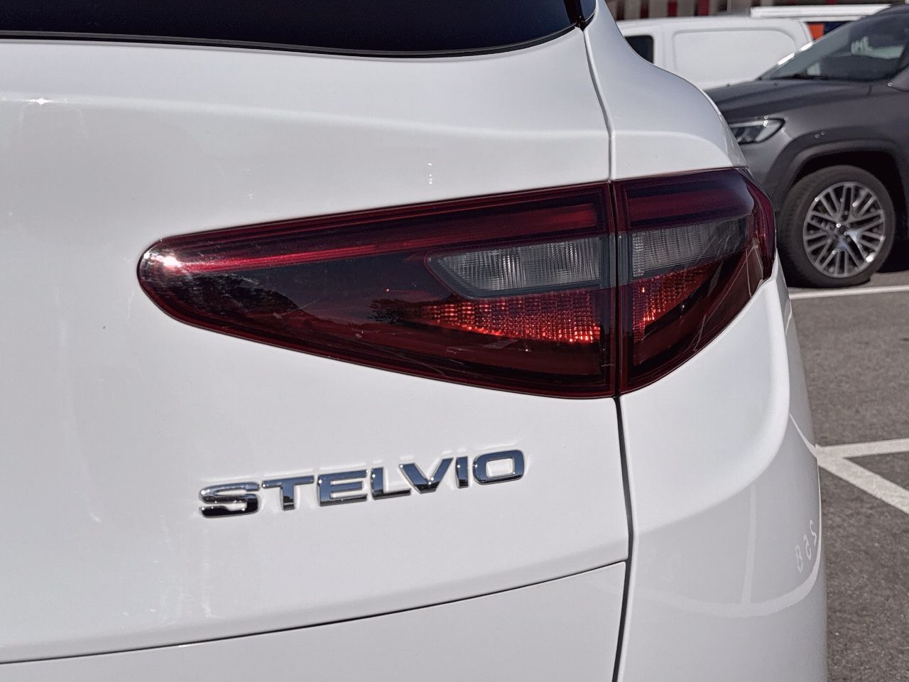 Alfa Romeo Stelvio 2.2 Diesel 140kW (190cv) SPRINT AWD - Foto 52