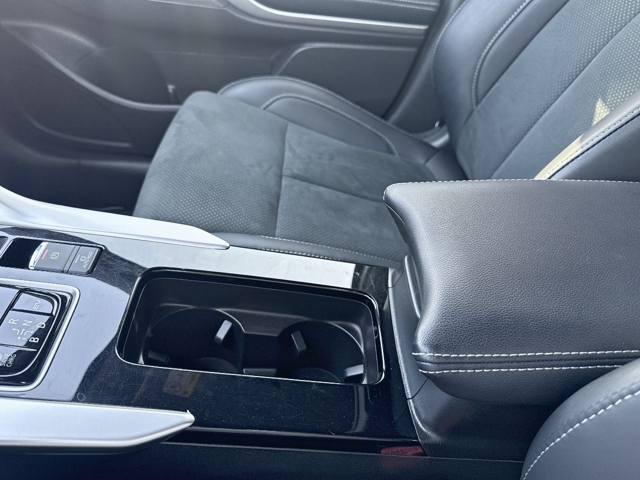 Mitsubishi Eclipse Cross PHEV Kaiteki 4WD - Foto 35