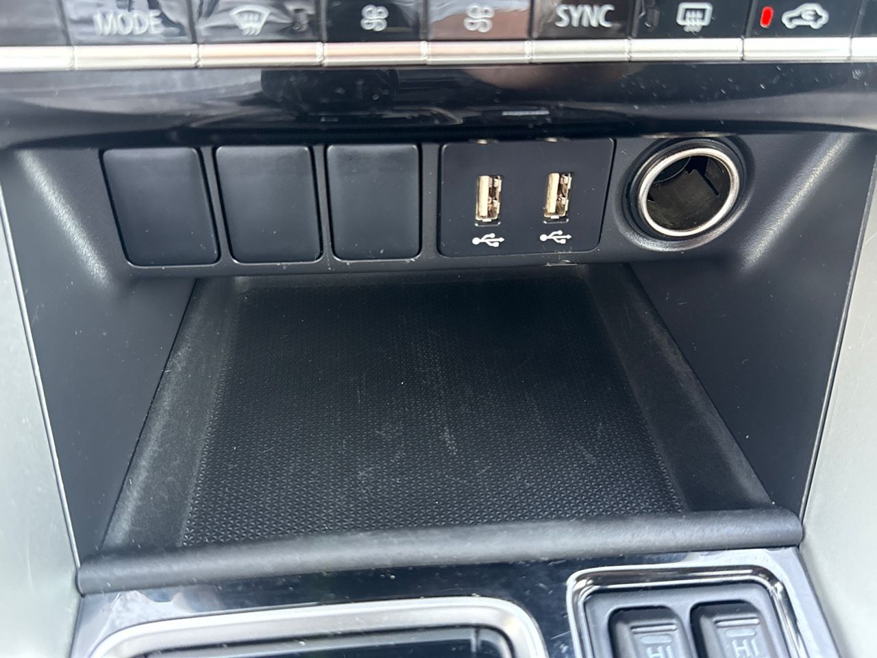Mitsubishi Eclipse Cross PHEV Kaiteki 4WD - Foto 29
