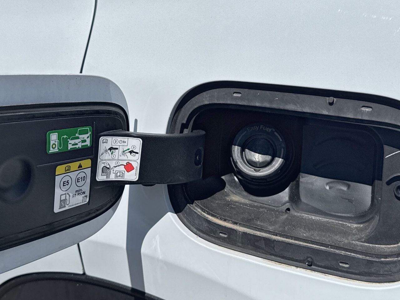 Ford Kuga Titanium 2.5 Duratec PHEV 165kW Auto - Foto 34