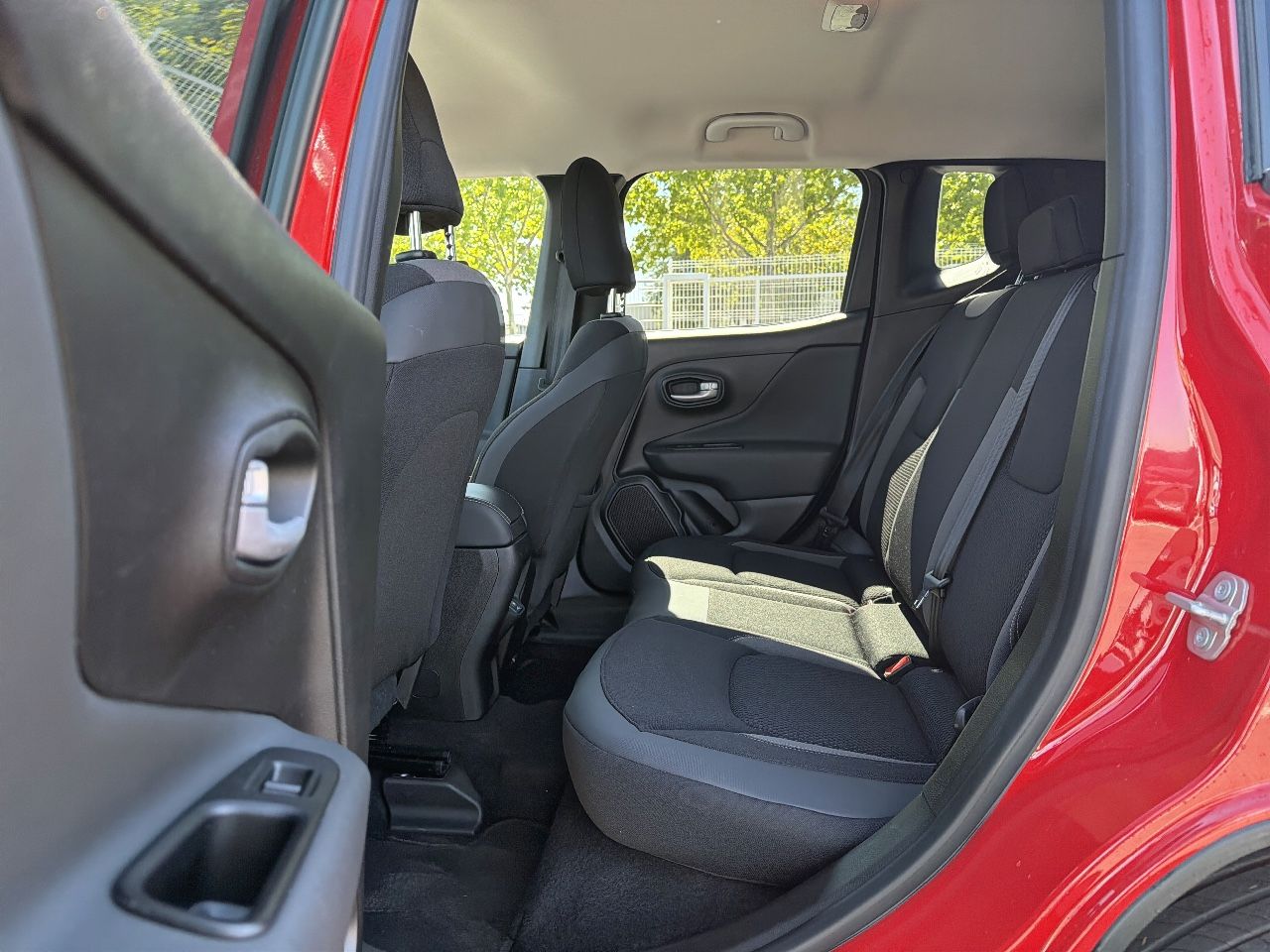 Jeep Renegade eHybrid 1.5 96kW(130CV) Limited ATX - Foto 11