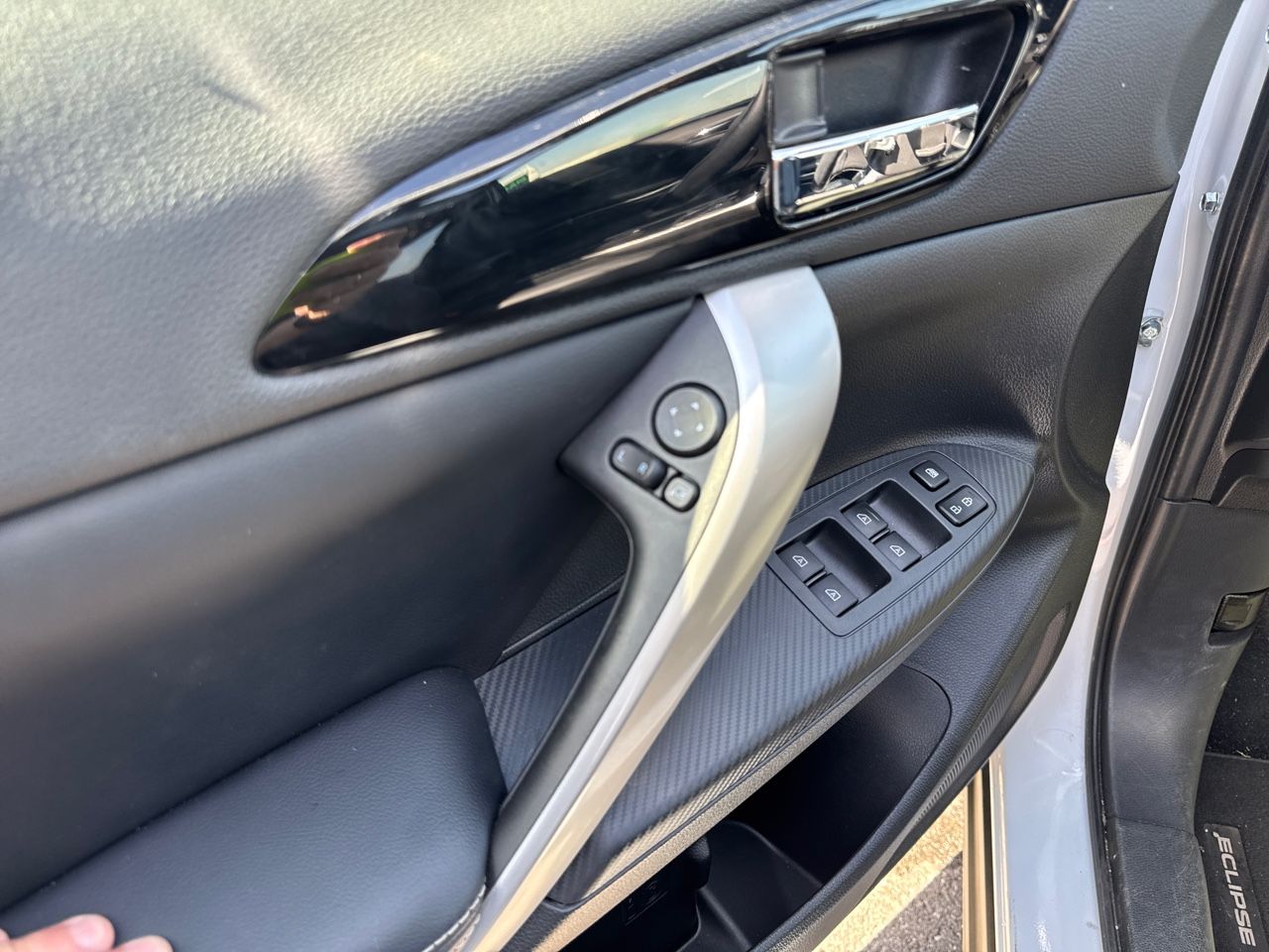 Mitsubishi Eclipse Cross PHEV Kaiteki 4WD - Foto 13