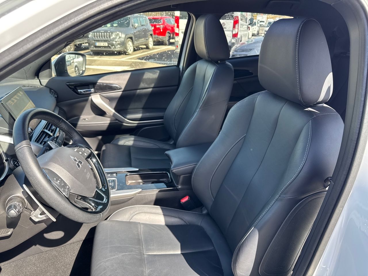 Mitsubishi Eclipse Cross PHEV Kaiteki 4WD - Foto 10