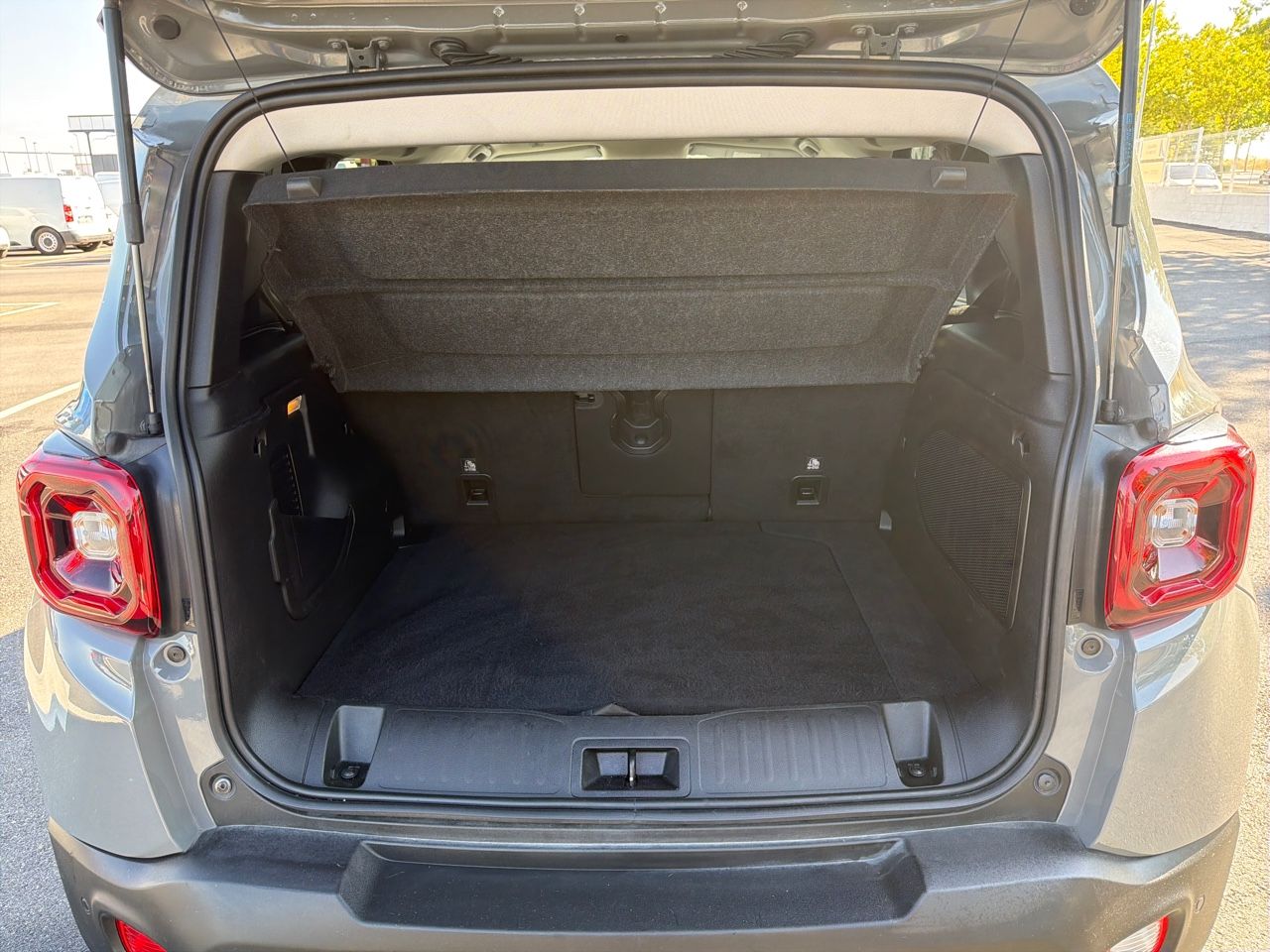 Jeep Renegade Trailhawk 1.3 PHEV 177kW (240CV) AT AWD - Foto 7