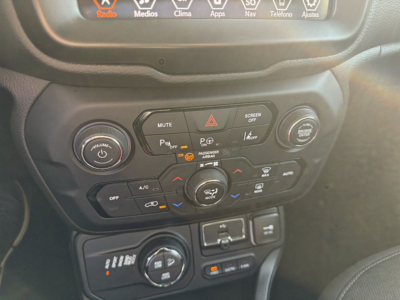 Jeep Renegade Trailhawk 1.3 PHEV 177kW (240CV) AT AWD - Foto 26