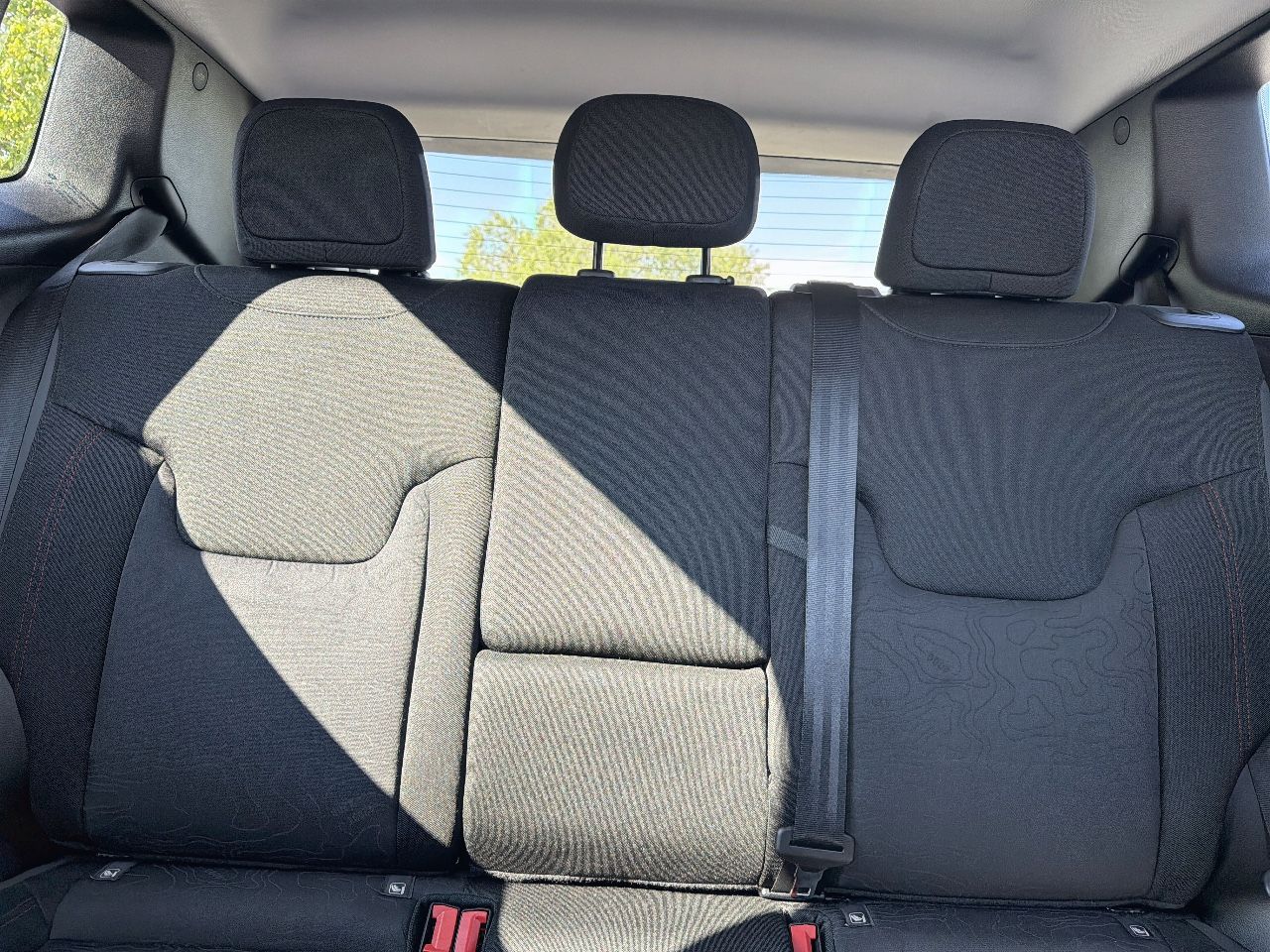 Jeep Renegade Trailhawk 1.3 PHEV 177kW (240CV) AT AWD - Foto 35