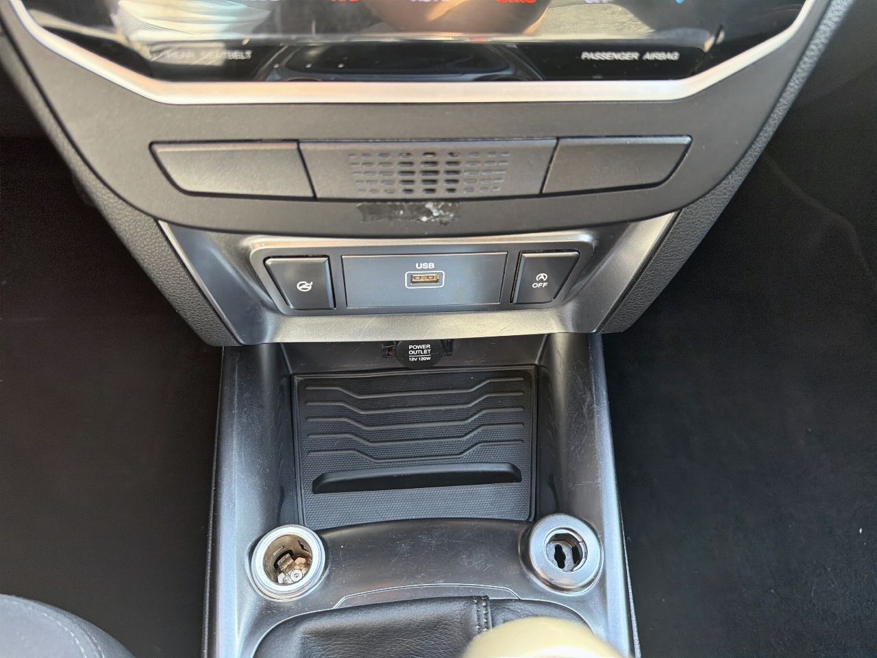SsangYong Tivoli G15T LP Urban Plus - Foto 23