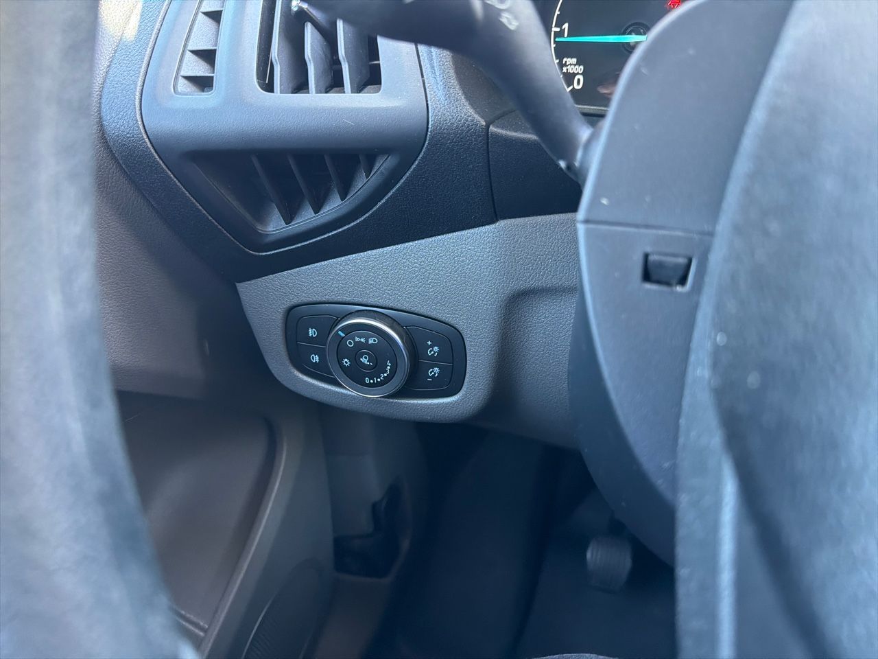 Ford Transit Connect FT210L2 TREND 100CV - Foto 19
