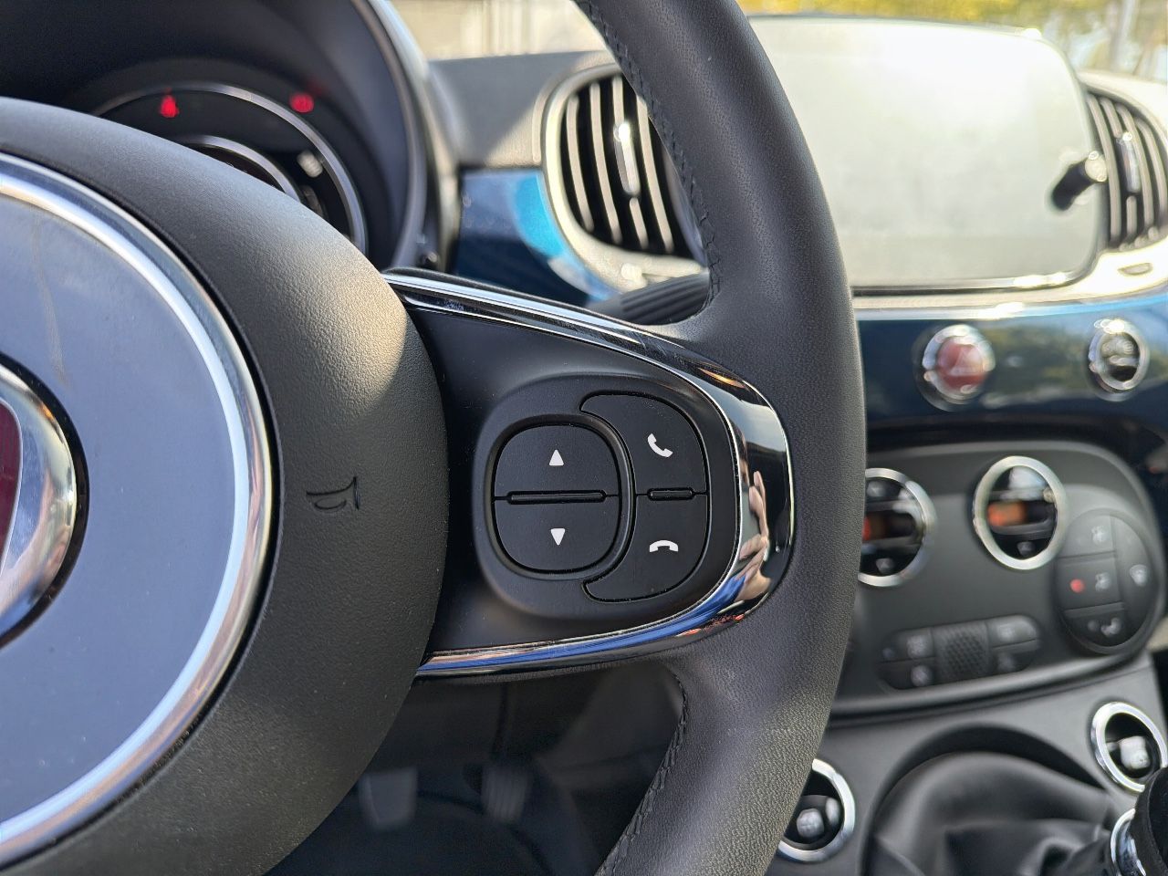 Fiat 500 Dolcevita 1.0 Hybrid 51KW (70 CV) - Foto 18