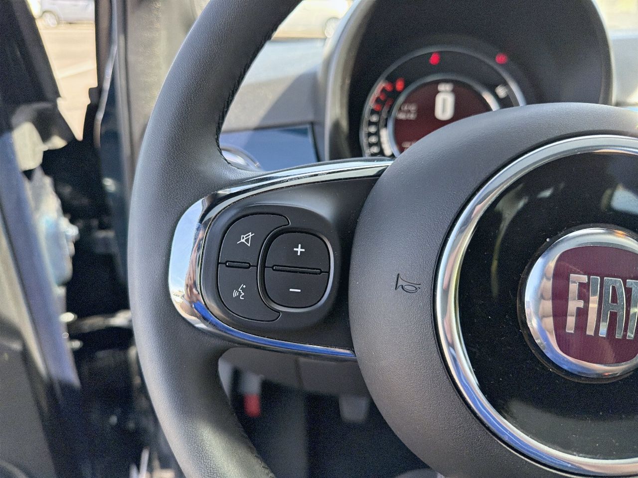 Fiat 500 Dolcevita 1.0 Hybrid 51KW (70 CV) - Foto 17