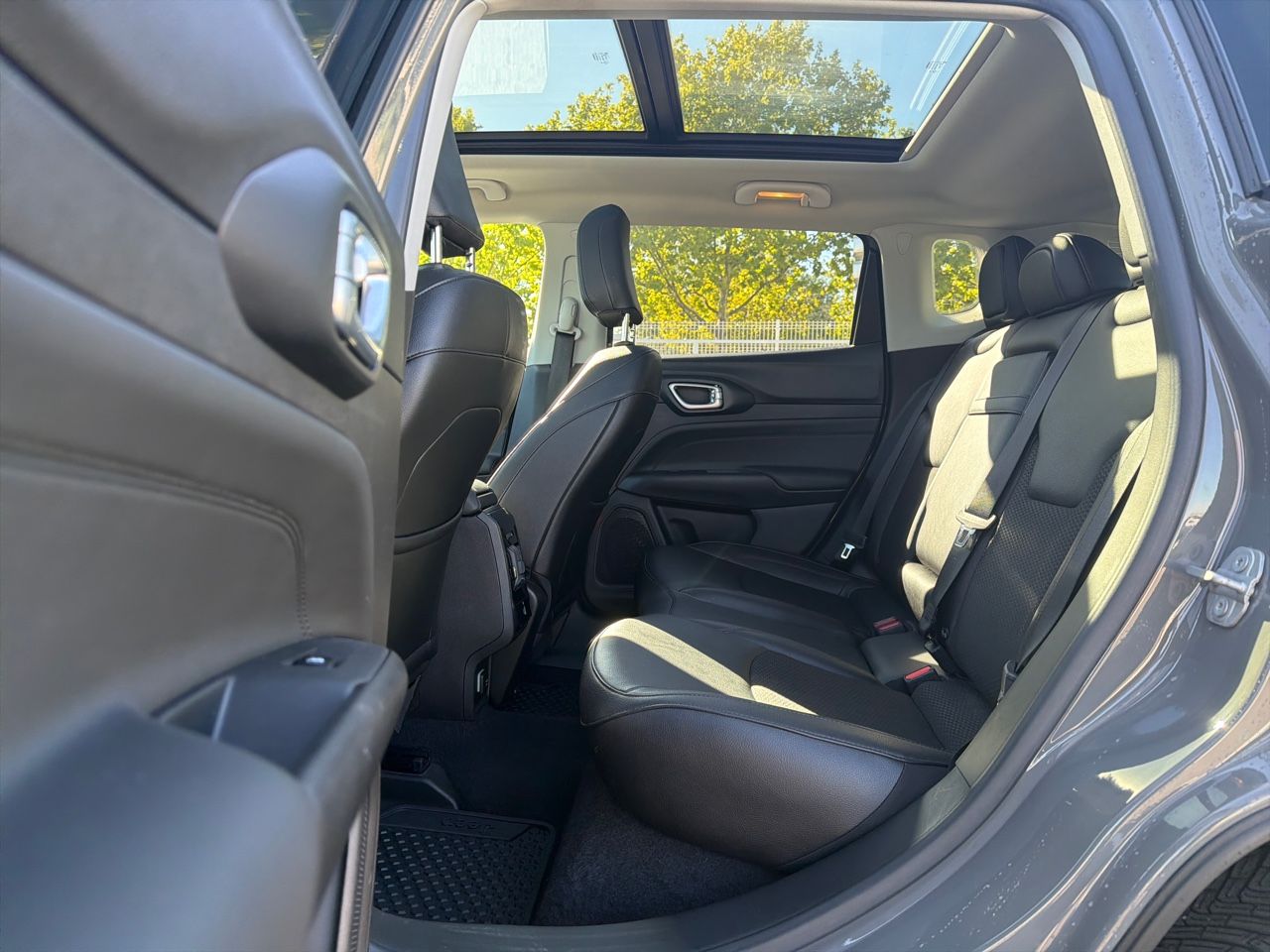 Jeep Compass 4Xe 1.3 PHEV 177kW Trailhawk AT AWD - Foto 11