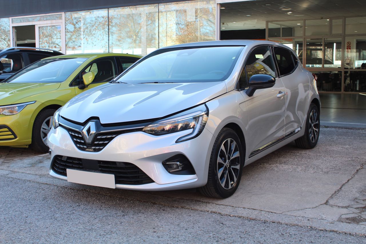 Foto renault clio 2023 /