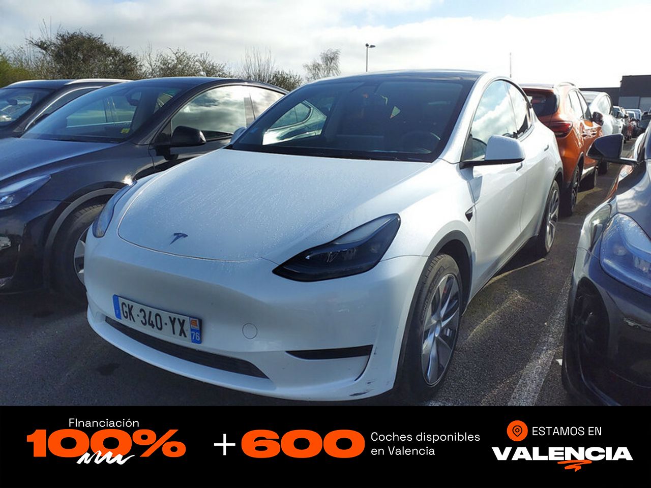 Foto tesla model y 2023 /