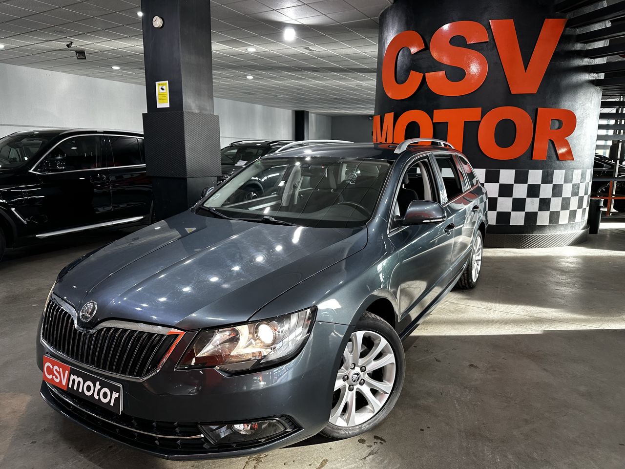 skoda superb 2014 / foto grande (2)