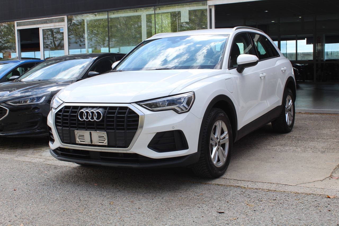 Foto audi q3 2023 /