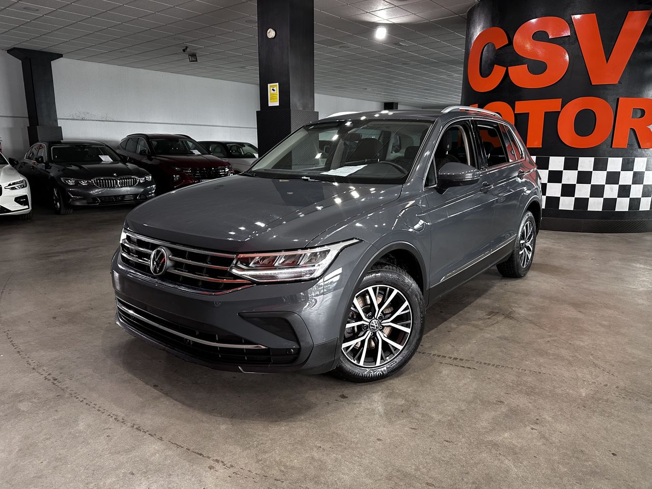 volkswagen tiguan 2021 / foto grande (2)
