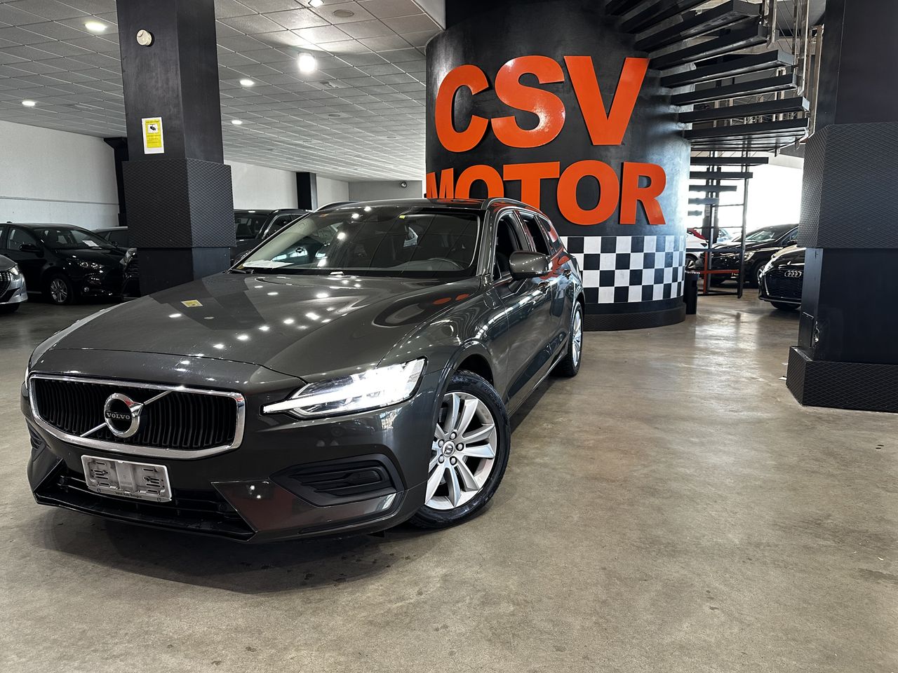 volvo v60 2021 / foto grande (2)
